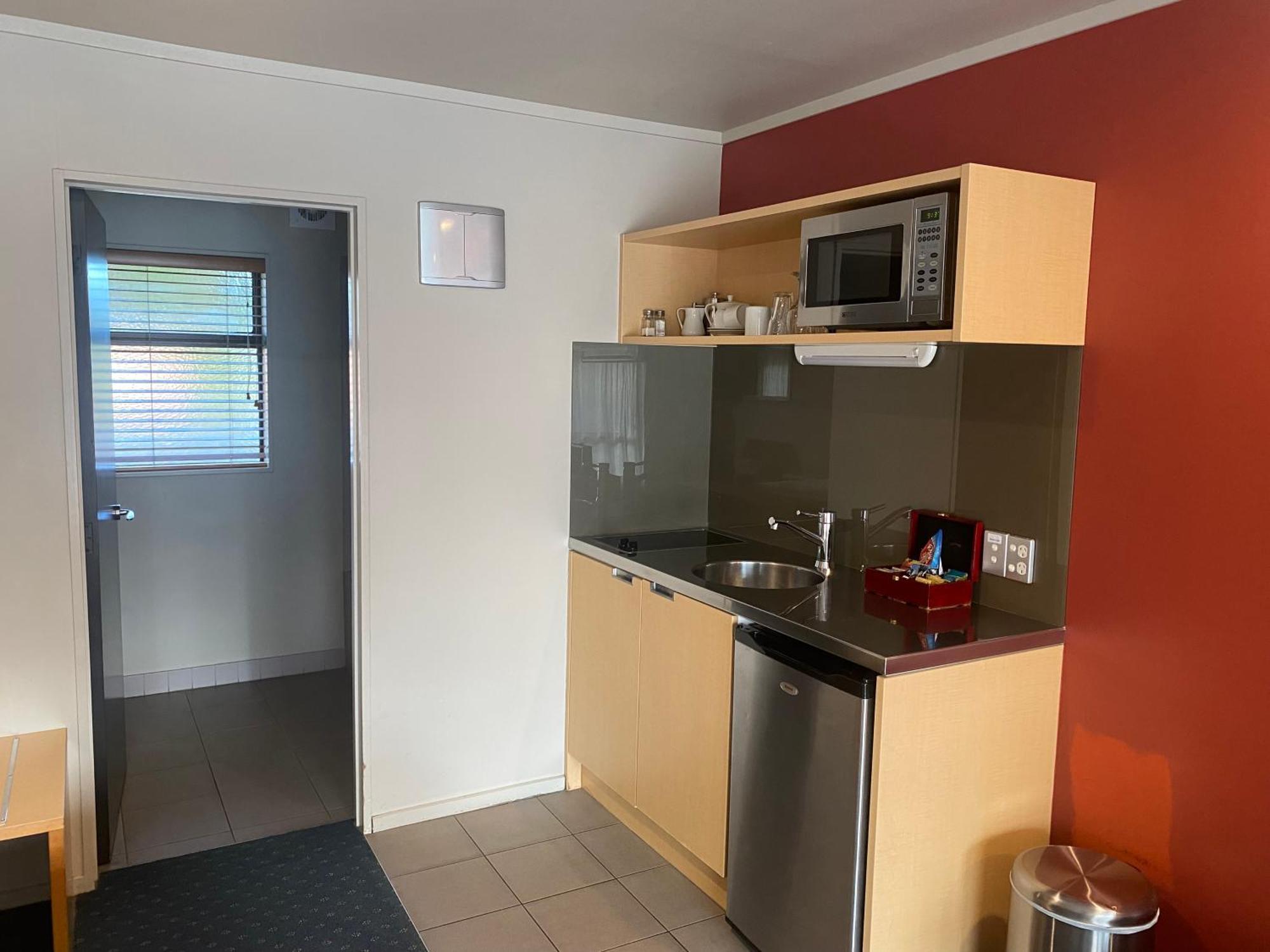 Bentleys Motor Inn Palmerston North Bagian luar foto
