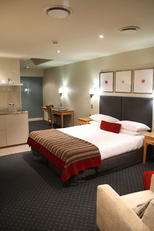 Bentleys Motor Inn Palmerston North Bagian luar foto