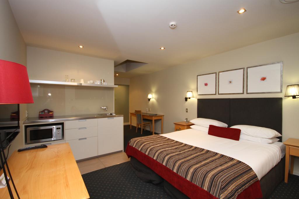 Bentleys Motor Inn Palmerston North Bagian luar foto